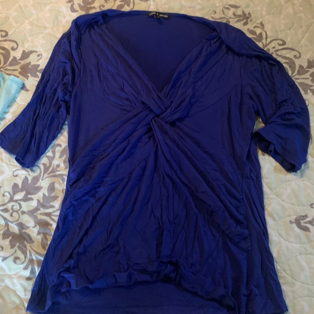 Cable and Gauge Blue 3/4 Sleeve Blouse
